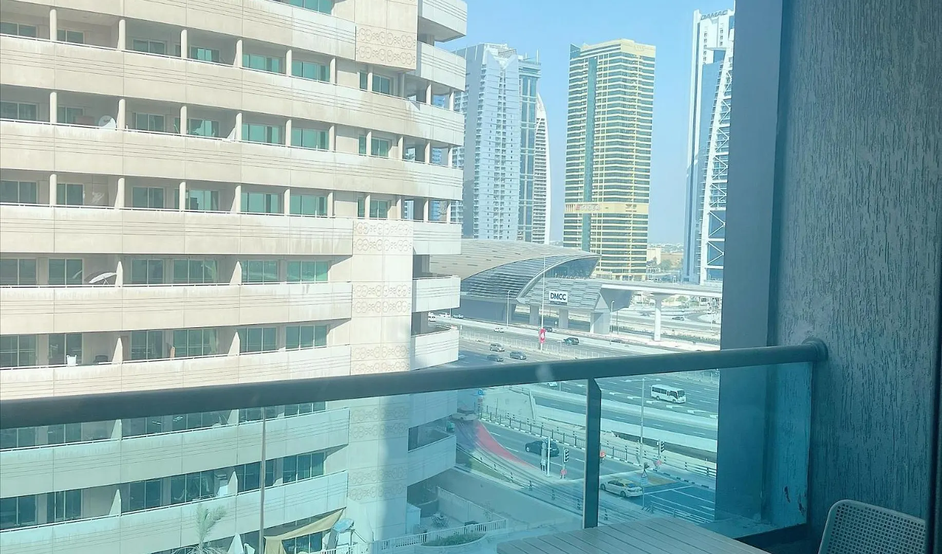Skyline Studio Apartment With Balcony In Dubai Marina